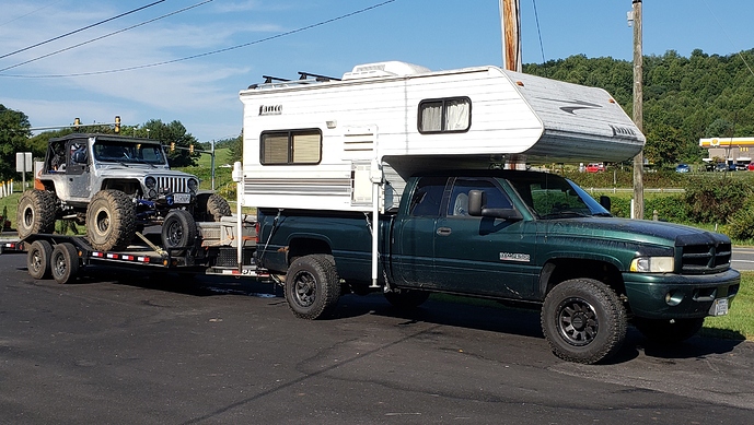 Dodge%20RAM%20with%20Lance%20camper%20and%20trailer%20with%20TJ%2001